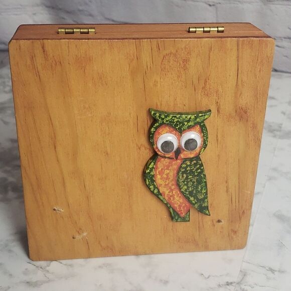 Vintage Owl Box - Picture 1 of 8